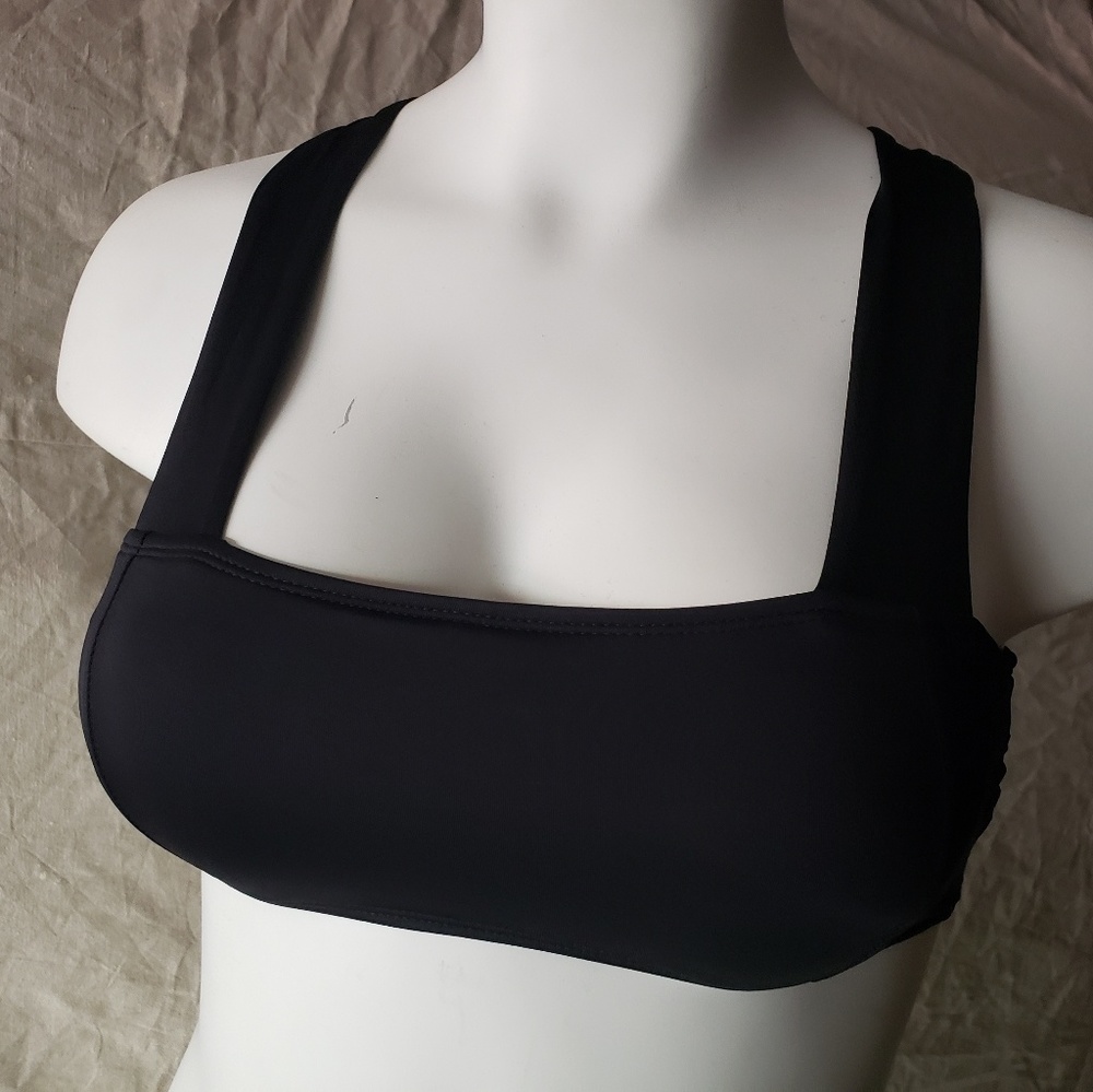 Black swimsuit/ bikini top small